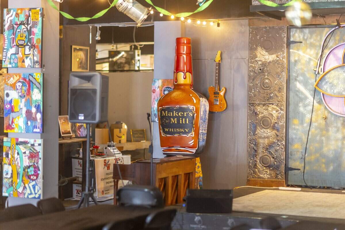 Makers Mill is located at 402 E Mt Vernon St in Somerset, Ky.