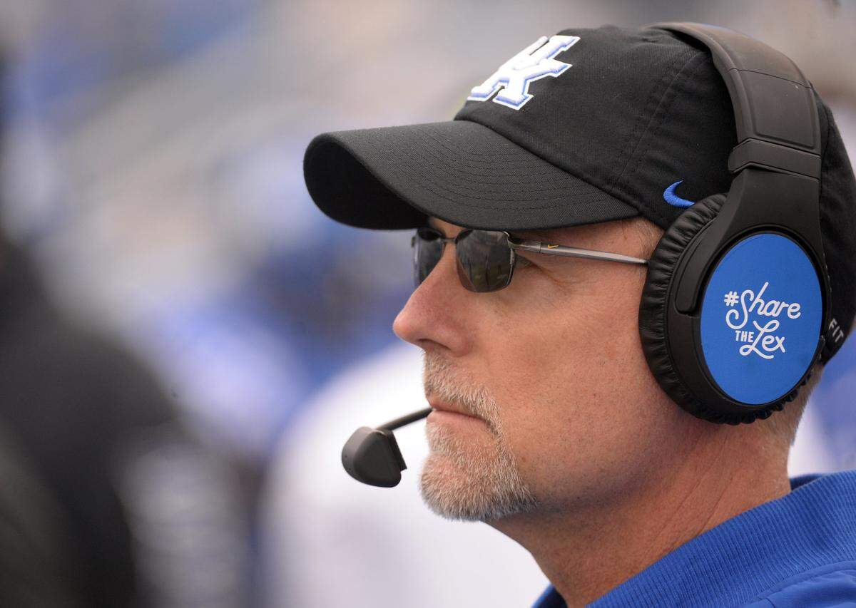 UK offensive coordinator Eddie Gran was linked to the same job at Georgia during the offseason.