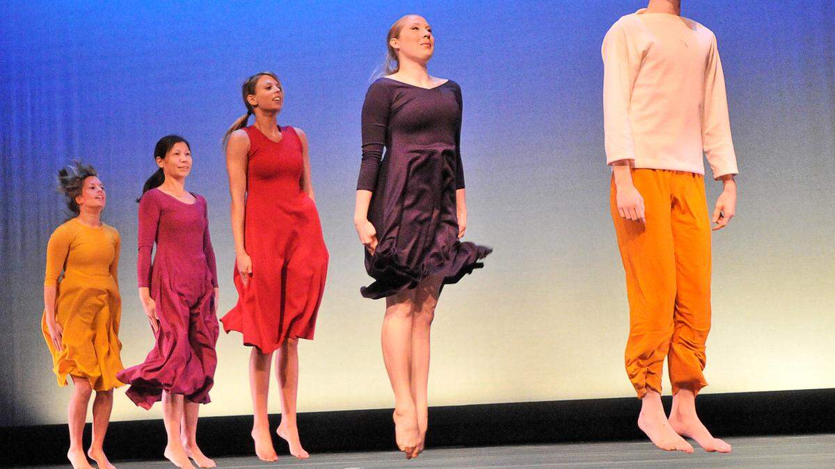 Megan Jellison, left, Shuling Fister, Carolyn Drury, Mary Szczygielski and Les Gibbs performed in How to Fold a Pleated Skirt: An Educational Guide, one of three dances in 3Dimensions. Susie Thiel is developing a dance minor in the University of Kentucky theater department.
