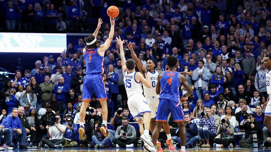 Kentucky can’t close out Florida in regulation. Short-handed Cats fall to Gators in OT.
