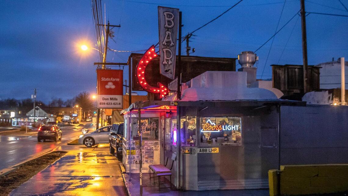 Wink’s Bar Richmond, Ky: Hours, menu and history of location ...
