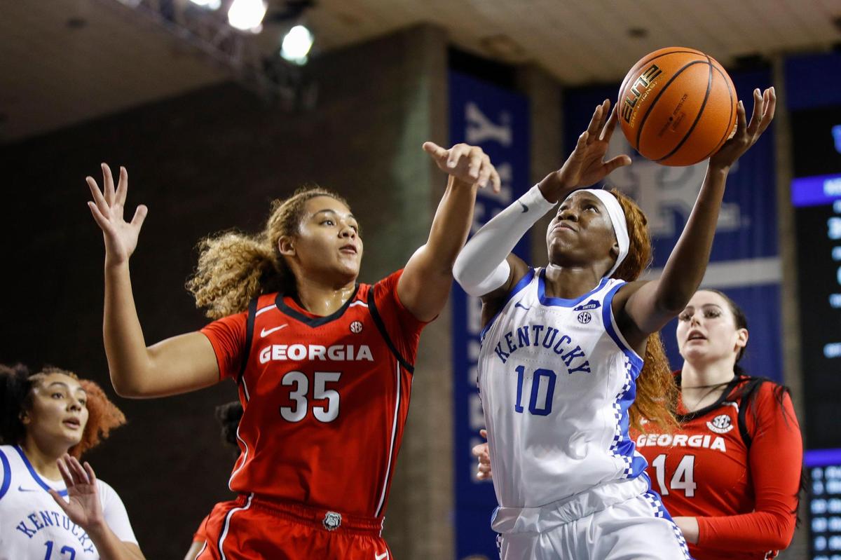 Rhyne Howard (10) drives against Georgia’s Javyn Nicholson (35) during what turned out to be a key UK victory on Jan. 6. Howard finished with 30 points.