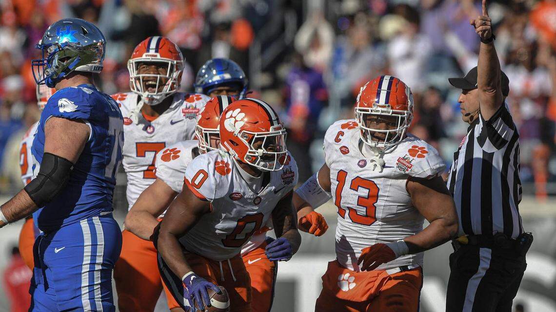 ‘Hard to stomach’: It’s not just fans who are unhappy with Kentucky football’s 2023 season