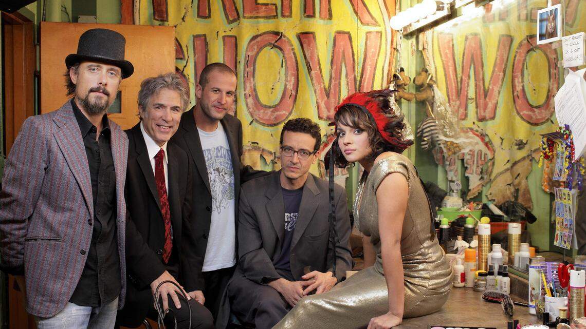 Members of The Little Willies — Richard Julian, left, Jim Campilongo, Lee Alexander, Dan Rieser and  Norah Jones — play country music with a New York City sensibility when not working on their own stuff.      