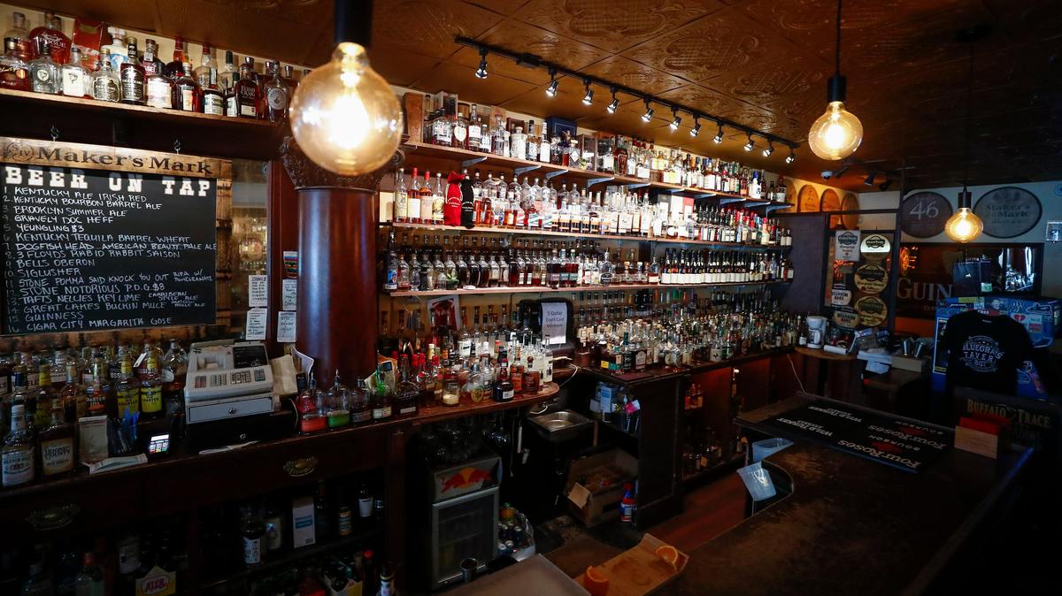 Best bourbon bars: Try thousands of rare bottles at these 13 in, around Lexington