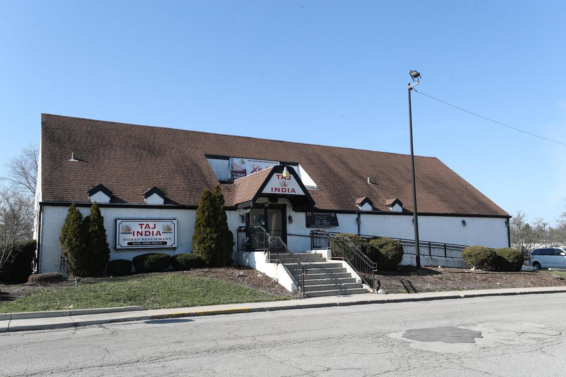 Taj India Indian Restaurant, 154 Patchen Dr. #68