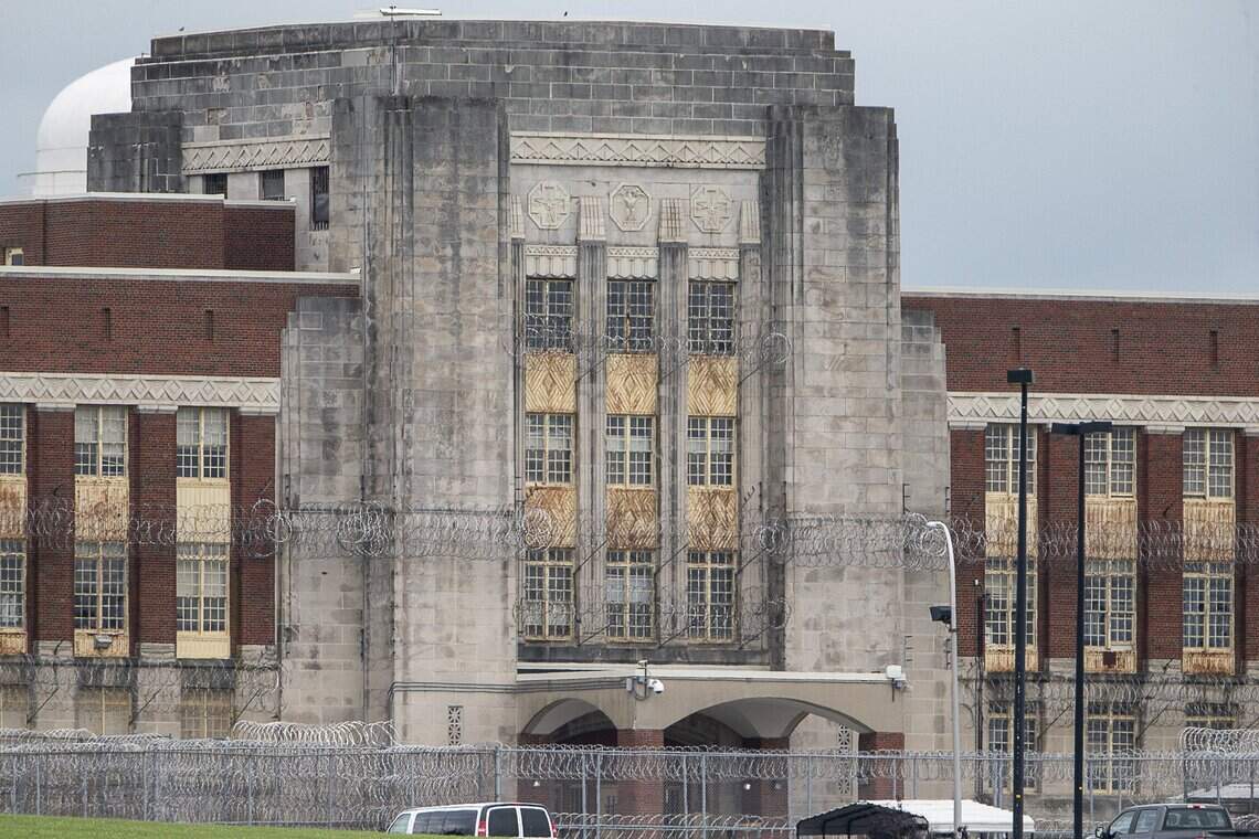 Third former guard at Lexington federal prison pleads guilty to falsifying records