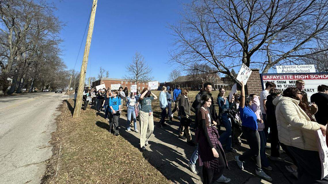 Lexington schools, police get reports of ‘off-campus disruptions’ after ICE protests