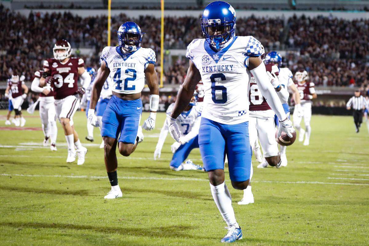 Josh Ali returned a punt for a touchdown in the first quarter of Kentucky’s 31-17 loss at Mississippi State. As a wide receiver, the super-senior from Hollywood, Fla., has 30 catches for 389 yards and a TD.