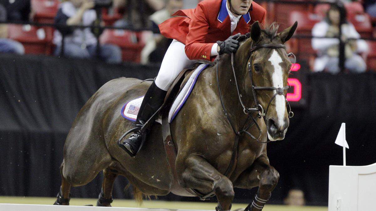 Equestrian World Cup Horse Racing