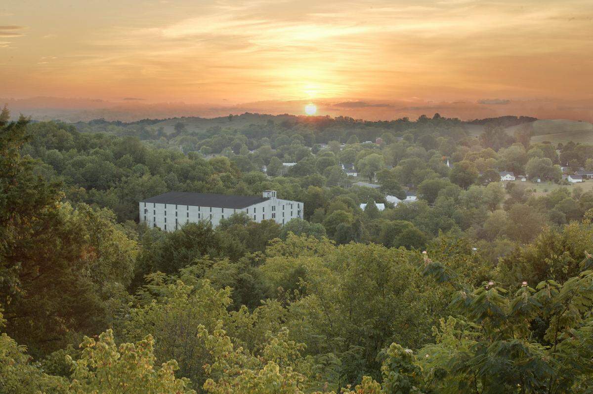 New bucket list trip: Helicopter to a distillery to pick your own barrel of bourbon or Tennessee whiskey. Mint Julep Tours, based in Louisville and Nashville, is offering the all-inclusive experience. It’s pricey but you get up to 200 bottles of whiskey.