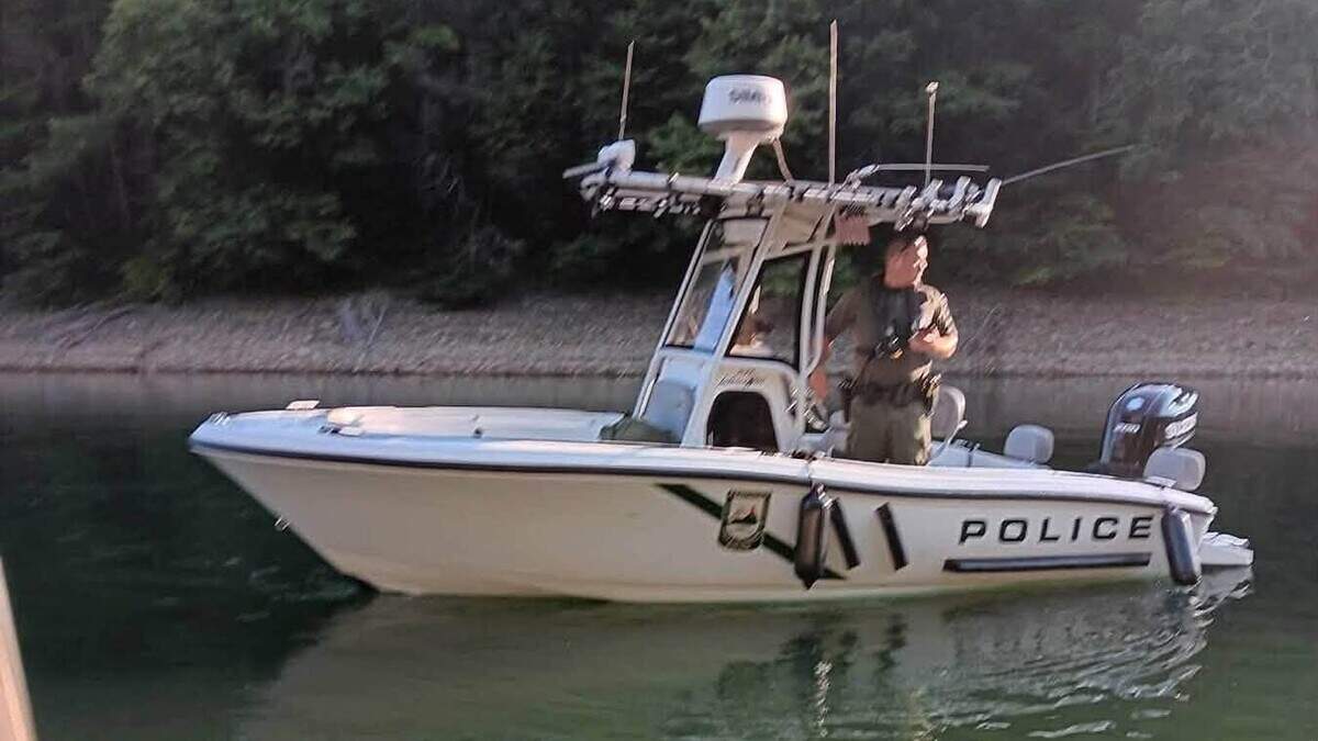 Crews found the body of Jordan Gray, 30, of London, who officials said drowned at Laurel Lake on Thursday evening.