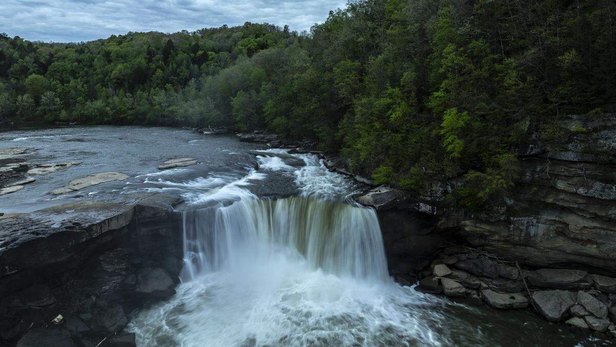 Cumberland Falls State Resort Park is home to the only moonbow in the Western Hemisphere. 