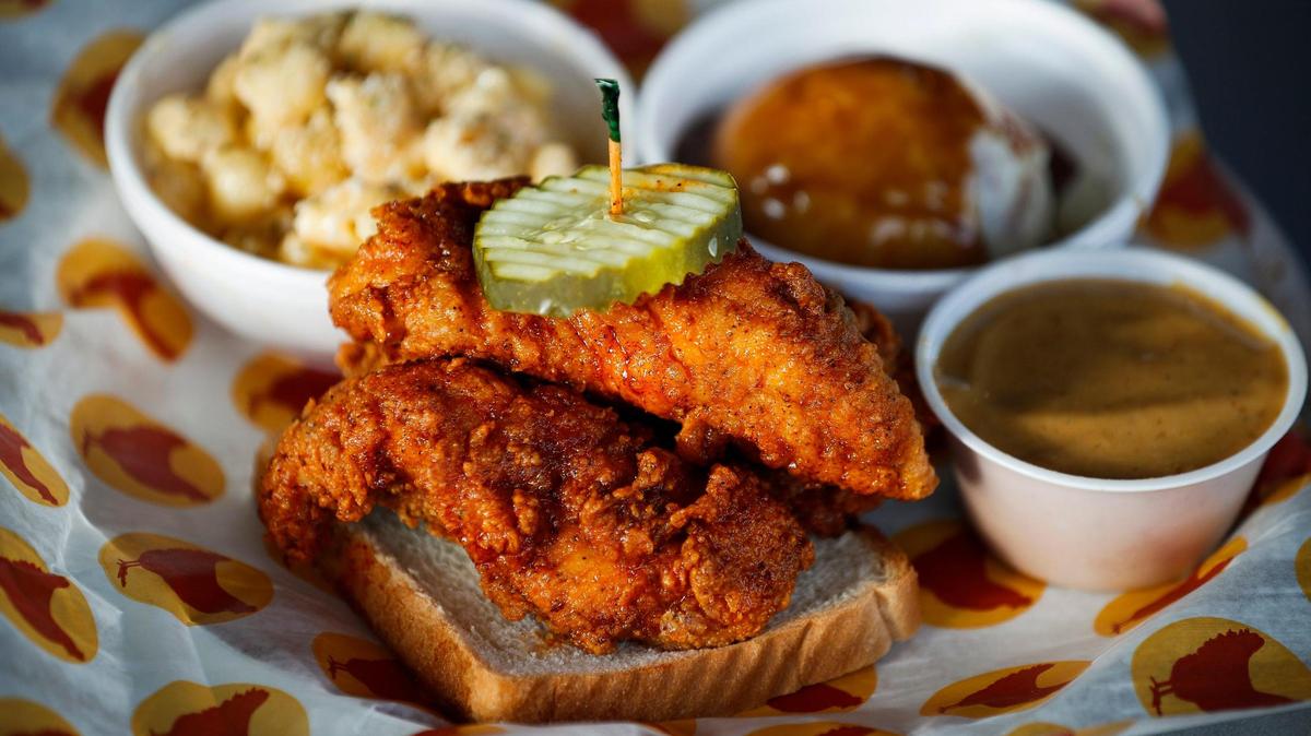 Lexington restaurant that overcame COVID setback, fire closes permanently