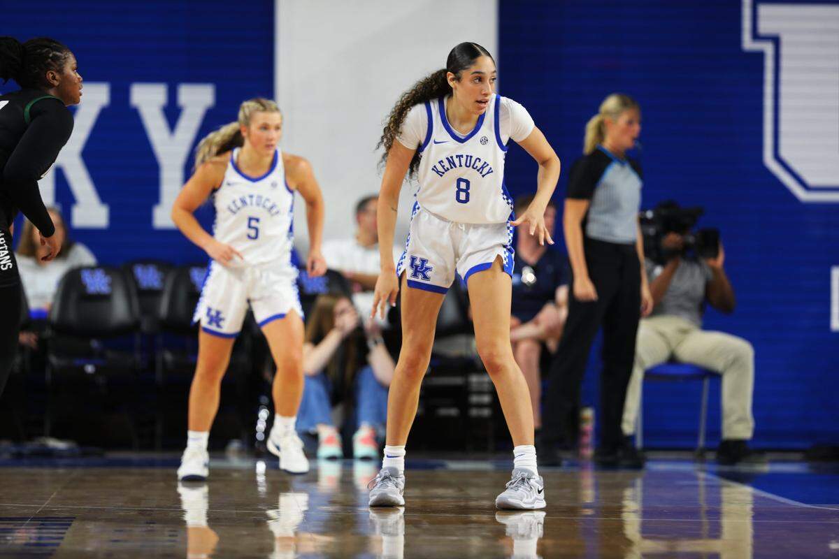 Tanah Becker (8) plays against USC Upstate in Kentucky’s 2024-24 season opener at Memorial Coliseum.