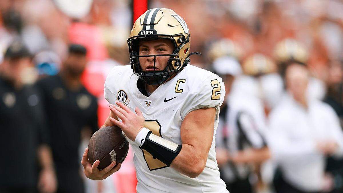 Kentucky vs. Vanderbilt prediction: Can Wildcats reach bowl eligibility with upset?