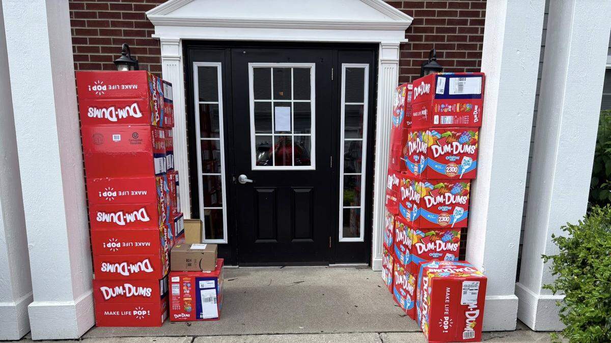 Holly LaFavers said her 8-year-old son ordered 30 cases of Dum-Dums lollipops from Amazon.