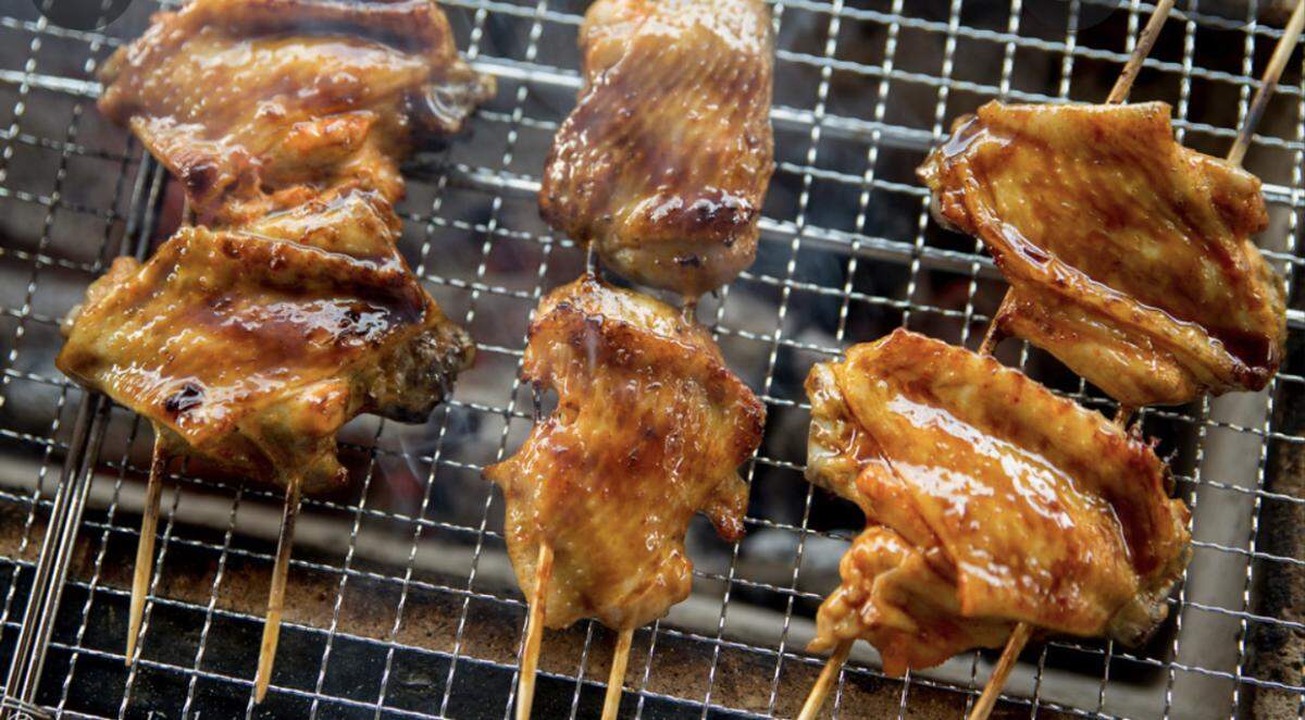 Zundo Izakaya will serve a variety of robata, or grilled skewers, including chicken wings, beef tongue, wagyu beef, chicken thighs, duck breast, pork belly, okra, peppers, shiitake mushrooms, mentaiko zucchini and bacon-wrapped asparagus.