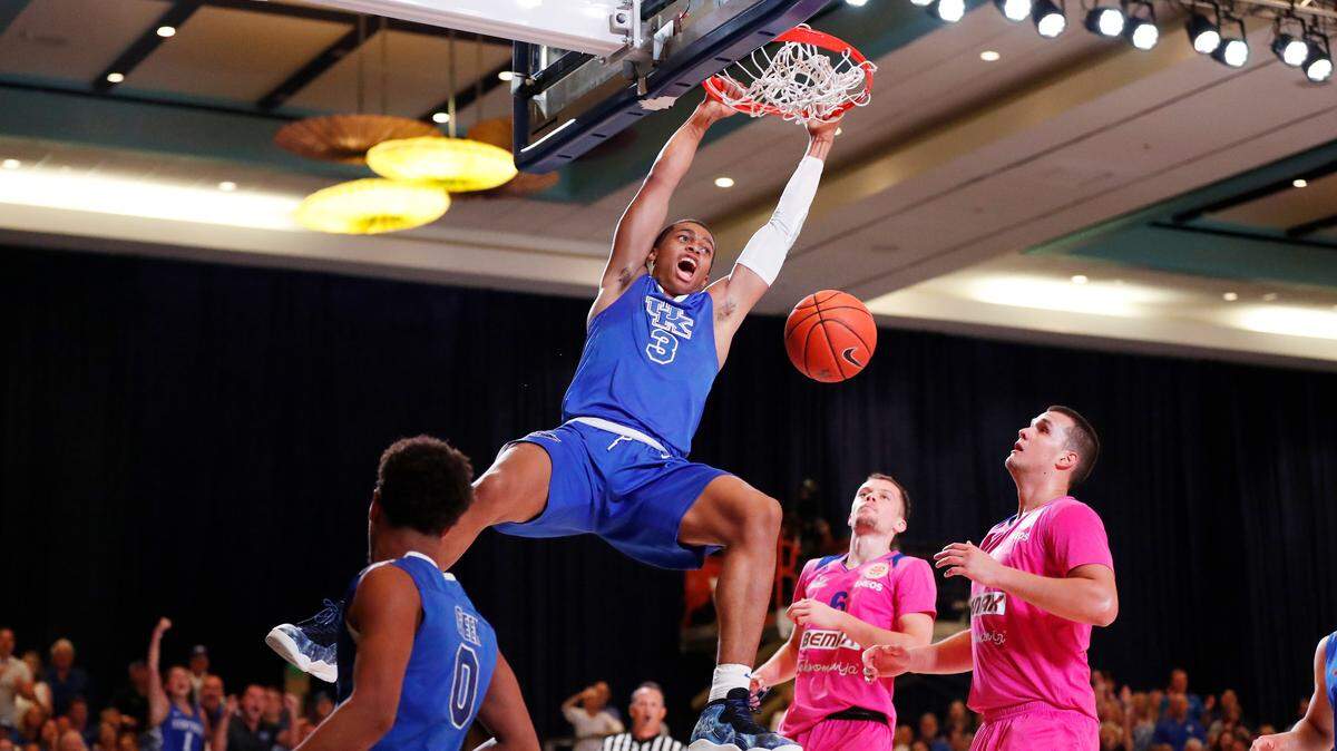 Kentucky’s Keldon Johnson slammed home two of his 16 points against Mega Bemax in the Bahamas during an Aug. 11 exhibition game. Mega Bemax, a Serbian pro team, beat Michigan on Thursday.