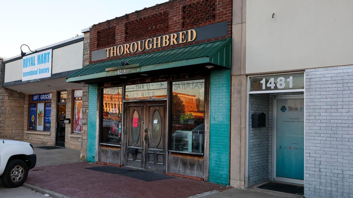 The Thoroughbred Restaurant, located at 1483 Leestown Rd., photographed Friday, Oct. 11, 2024 in Lexington, Ky. The restaurant was shut down by the Lexington Health Department on Oct. 9, 2024.