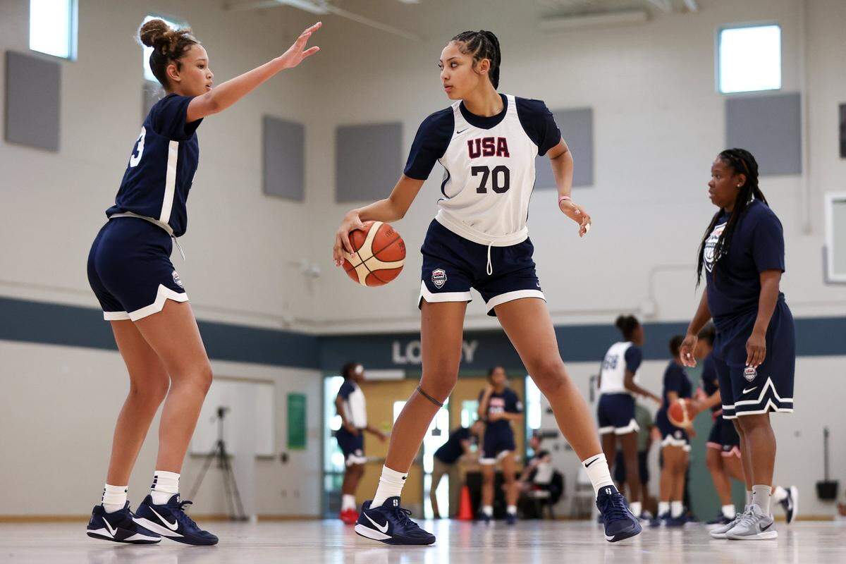 Ryle’s Jayden McClain (70), a top prospect in the high school class of 2029, participated in the third annual Women’s Junior National Team minicamp April 3-6 in Tampa, Florida.