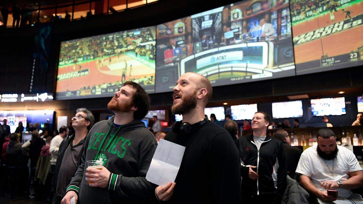 How Kentucky’s first-year sports gambling statistics stack up against other states