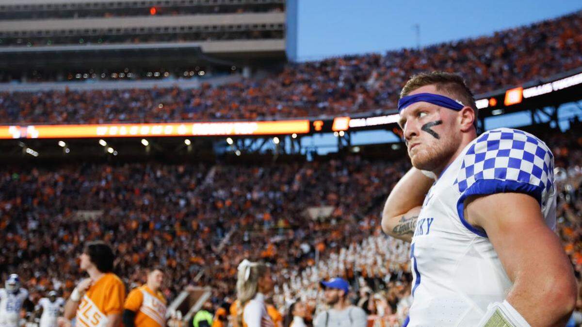 Live updates: Kentucky Wildcats at Tennessee Volunteers college football