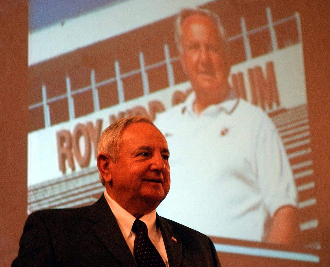 Roy Kidd surveys the crowd at his retirement dinner, which was attended by nearly 600 people including former coaches and players who roasted EKU’s football coach of 39 years.