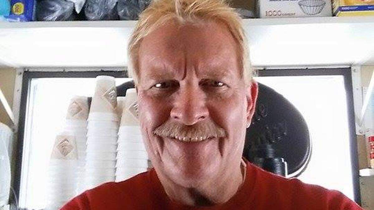Gary Humble i nhis coffee kiosk (Paul Prather)