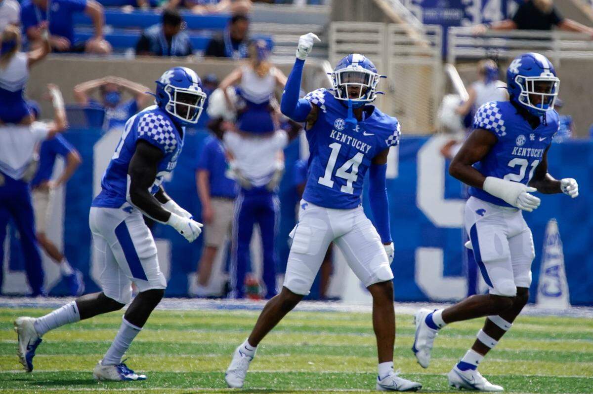 Kentucky cornerback Carrington Valentine (14) is tied for third on the UK team with 21 tackles.