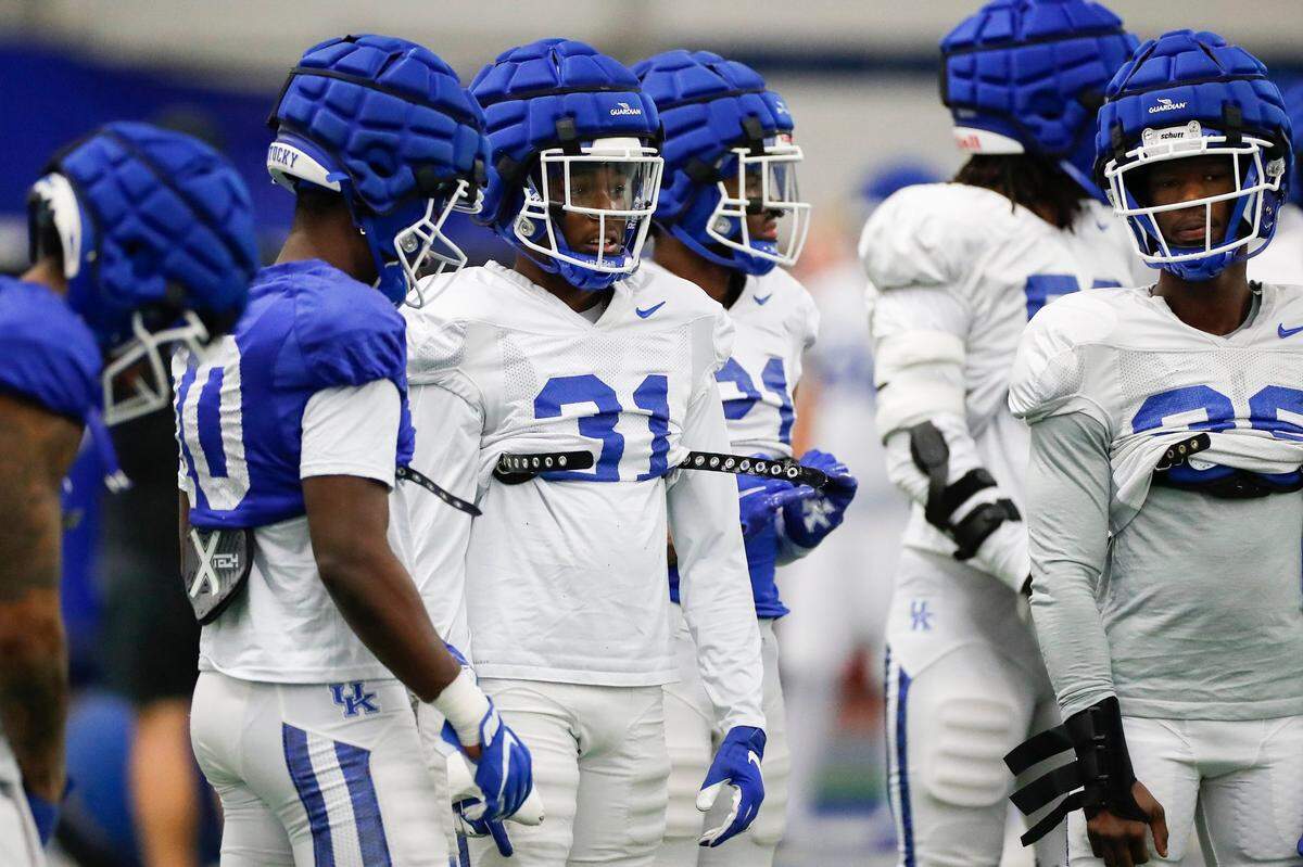 Kentucky defensive back Maxwell Hairston (31) in-between running drills during an open practice at Nutter Practice Facility in Lexington, Ky., Tuesday, March 29, 2021.