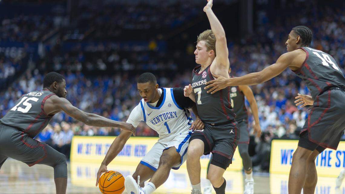 Lamont Butler’s season in jeopardy after injury in SEC Tournament. ‘It’s a heartbreaker’