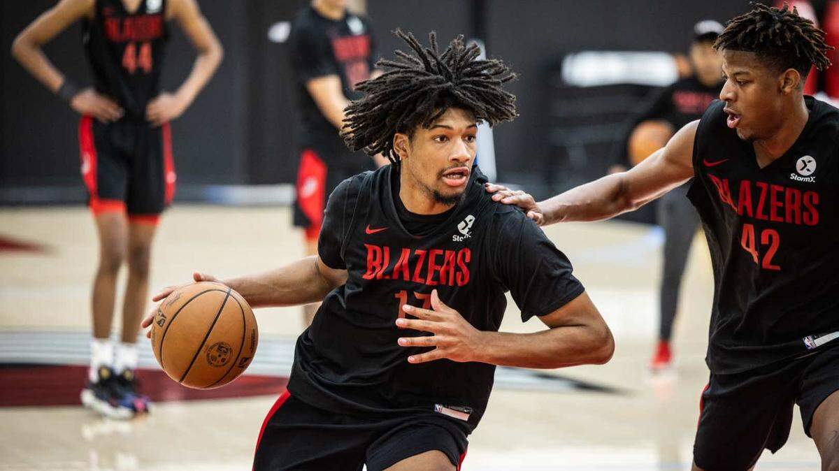 Shaedon Sharpe took part in a pre-draft workout with the Portland Trail Blazers, the team that ended up selecting him, on June 15.