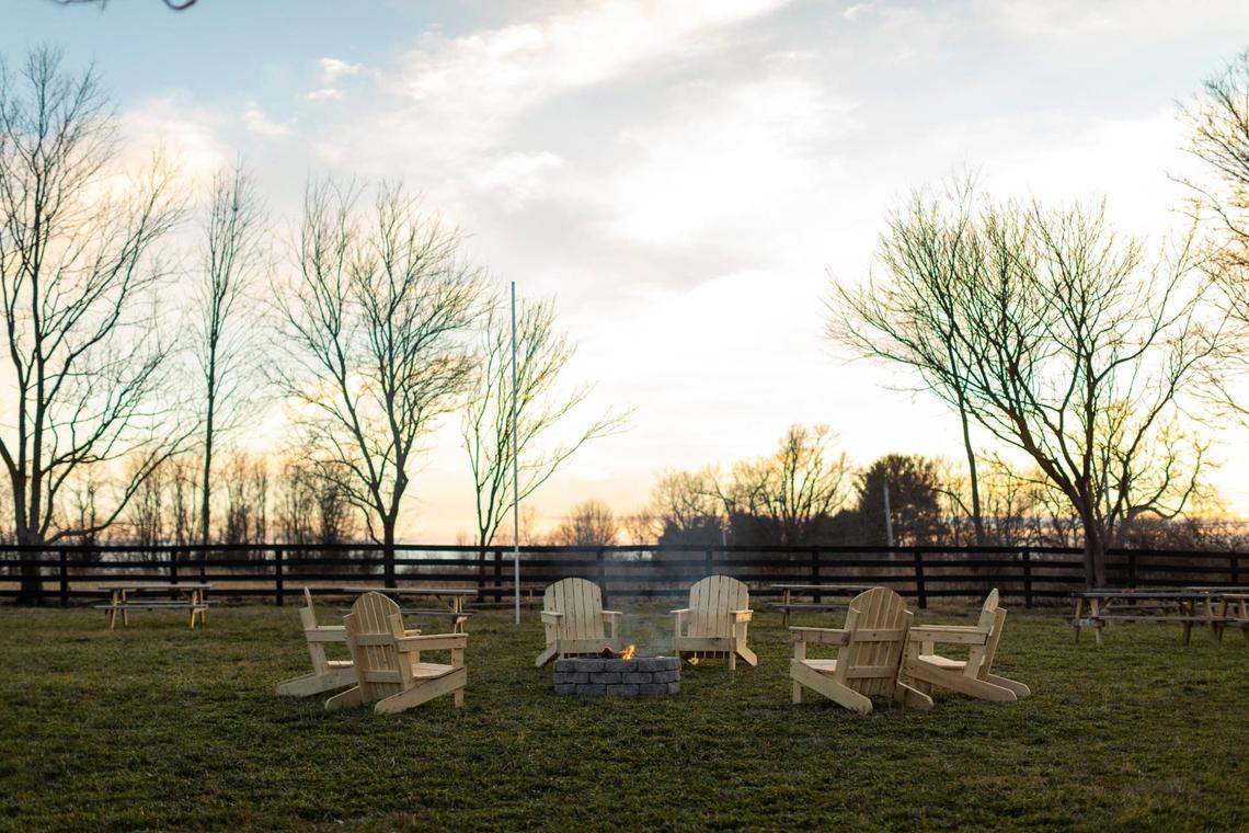 Boonedogs, a gourmet hot dog restaurant, has outdoor seating on Old Richmond Road outside Lexington. In addition to indoor seating they offer many picnic benches with heaters and a fire pit on the property behind the restaurant.