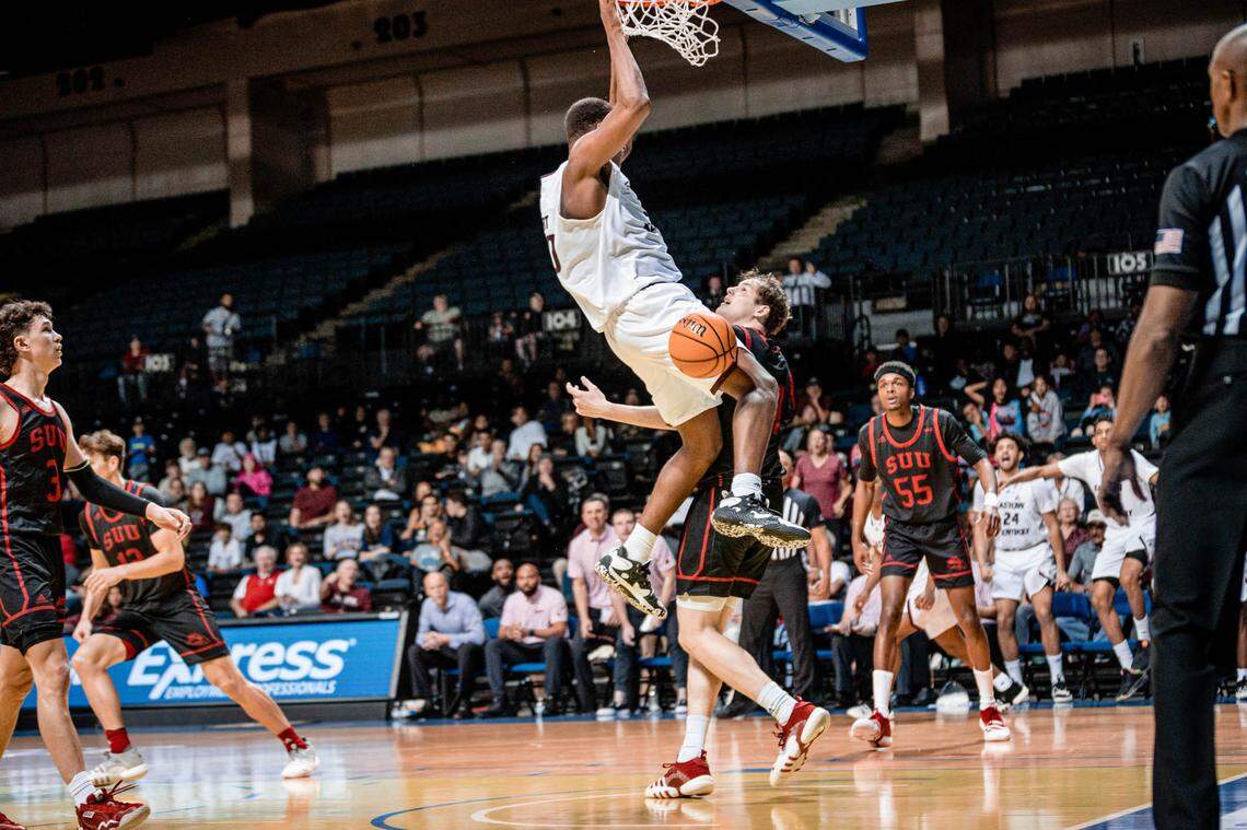 While earning CBI All-Tournament Team honors, Eastern Kentucky big man Isaiah Cozart (dunking) averaged 18 points, 11 rebounds and three blocks while shooting 64 percent from the field.