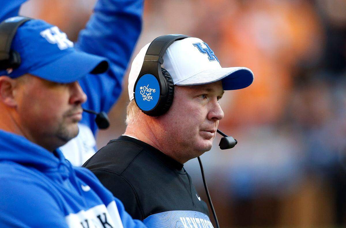 Mark Stoops will seek in 2021 to become the first Kentucky football coach to beat Tennessee in back-to-back seasons since Fran Curci did so in 1976 and 1977.