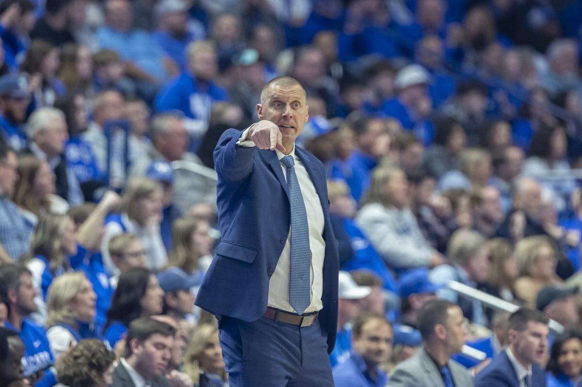 Kentucky’s Mark Pope doesn’t have a commitment from the 2026 recruiting class, but the Wildcats are receiving positive buzz for several prospects, including top-ranked recruit Tyran Stokes.