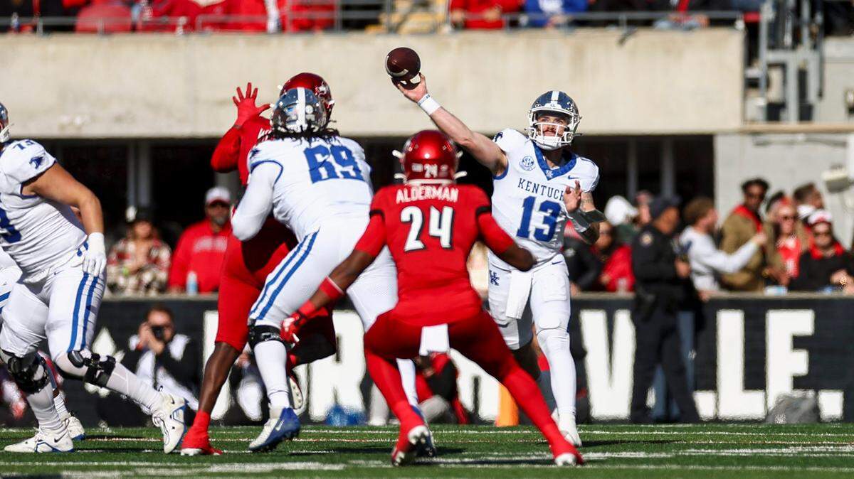 Final statistics from Kentucky football’s 38-31 Governor’s Cup win at No. 10 Louisville