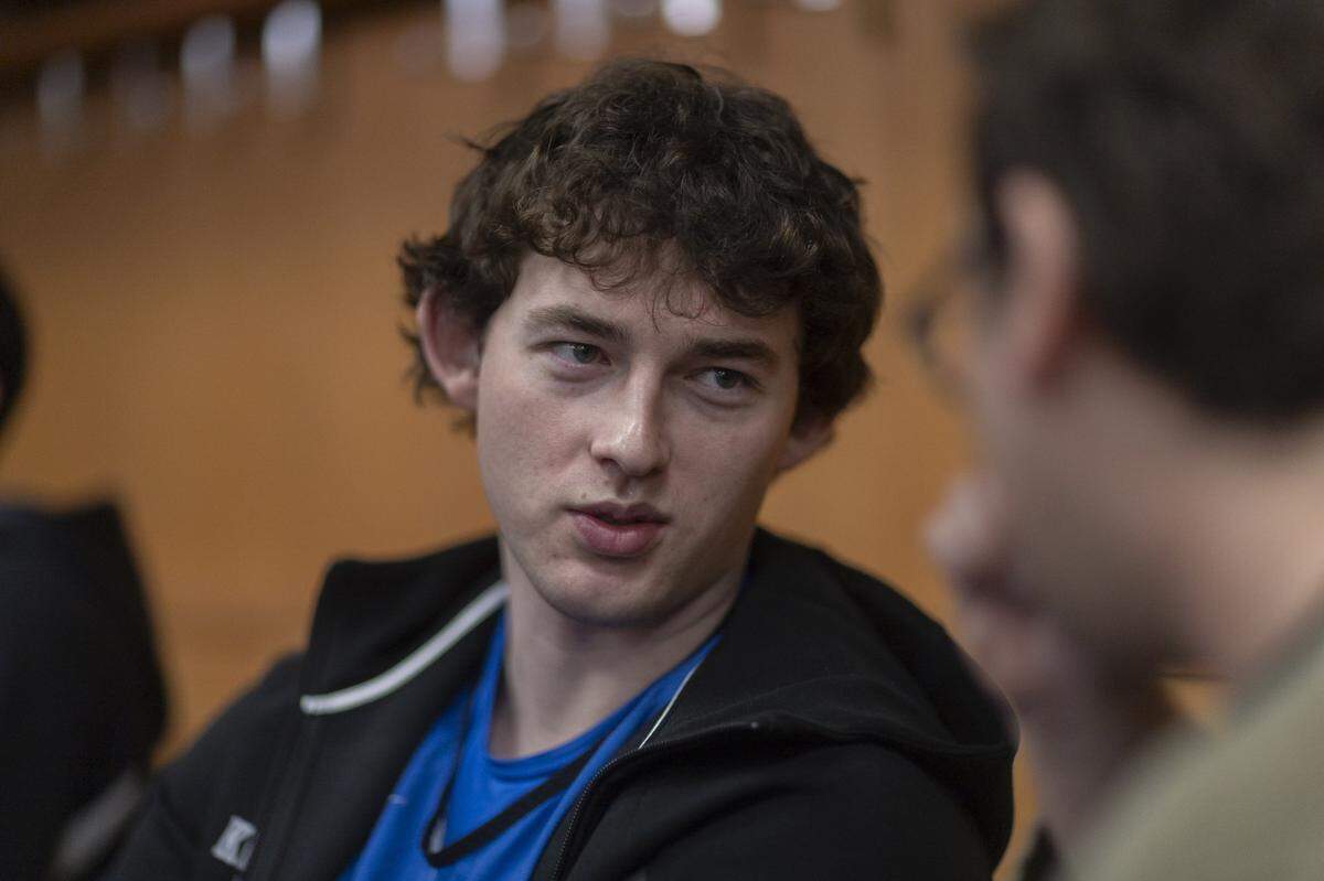 Kentucky basketball forward Zach Tow speaks to a reporter prior to a practice before the first round of the NCAA men’s basketball tournament Thursday, March 19, 2026, at the Enterprise Center in St. Louis, Missouri.