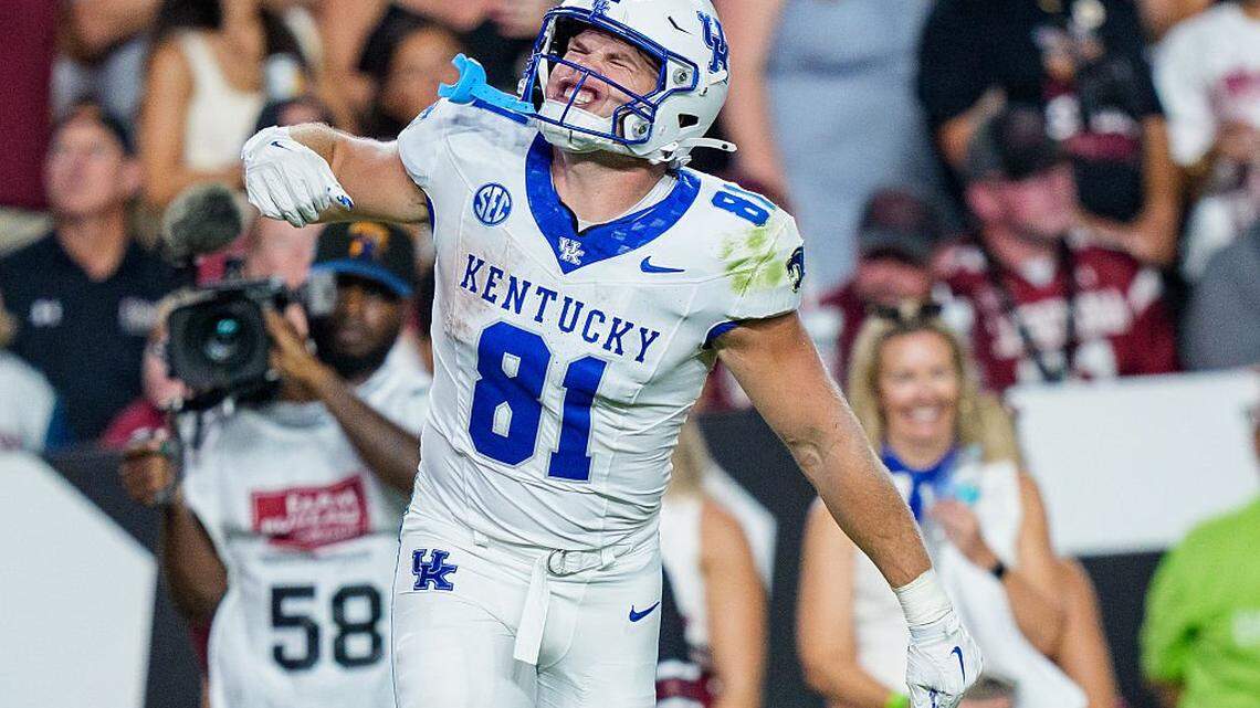 Willie Rodriguez is coming back, but UK still needs more receivers for new offense