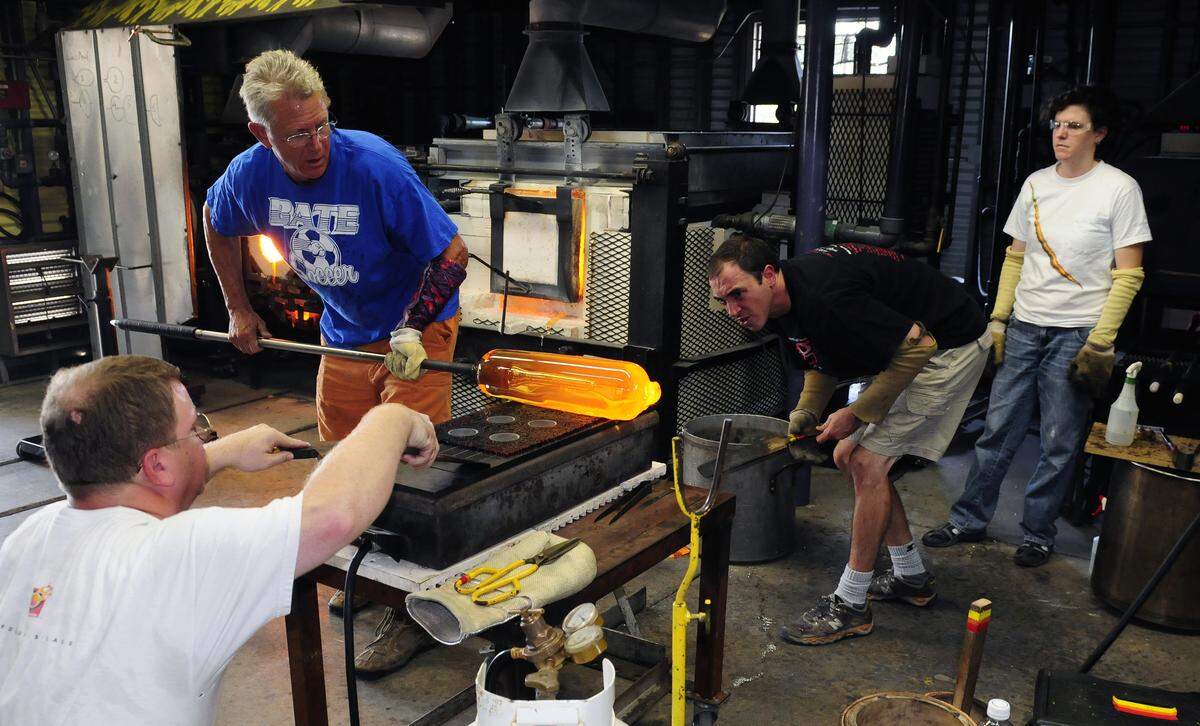 Stephen Rolfe Powell, shown here working in his studio in 2010, died unexpectedly in March. He was an internationally-known glass artist and Centre College professor.