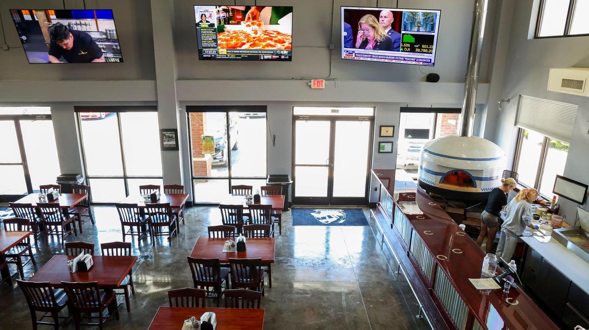Black-Type Brewing is an expansion of Sterling MicroBrew, a Mt. Sterling taproom. The new Lexington craft brewery has 16 beers on tap, wood-fired pizzas and calzones. Photographed Thursday, April 24, 2025, in Lexington, Ky.