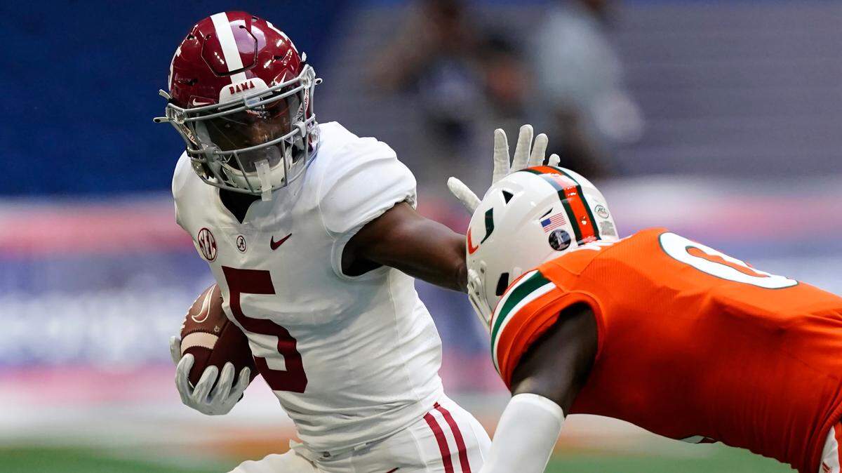 The University of Kentucky has released former Alabama wide receiver Javon Baker (5) from his letter of intent.