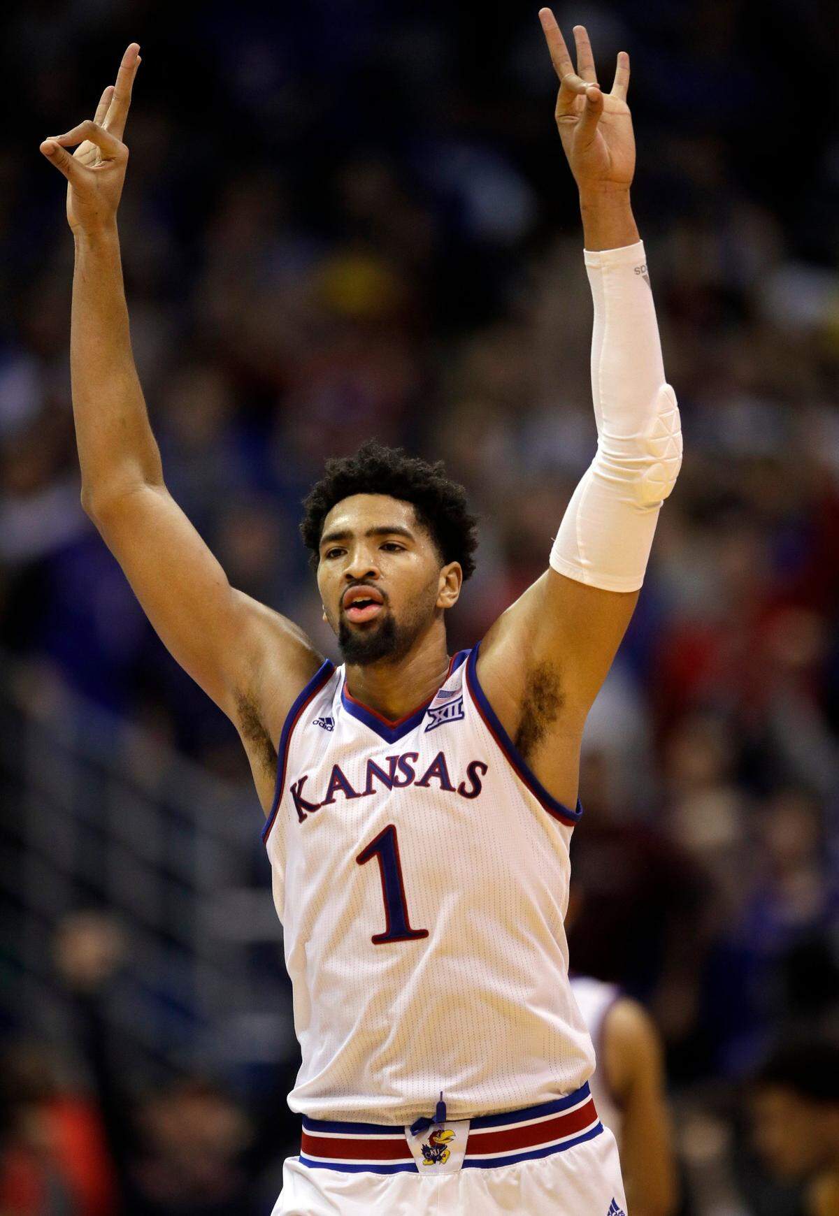 Dedric Lawson, a 6-9 senior, leads the Jayhawks in scoring (19.5 ppg), rebounding (10.9 rpg), blocks (21) and free throws made and attempted.