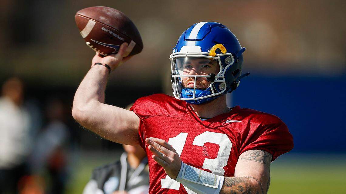 ‘Your stroke is your stroke.’ What makes Kentucky’s Devin Leary an accurate passer?