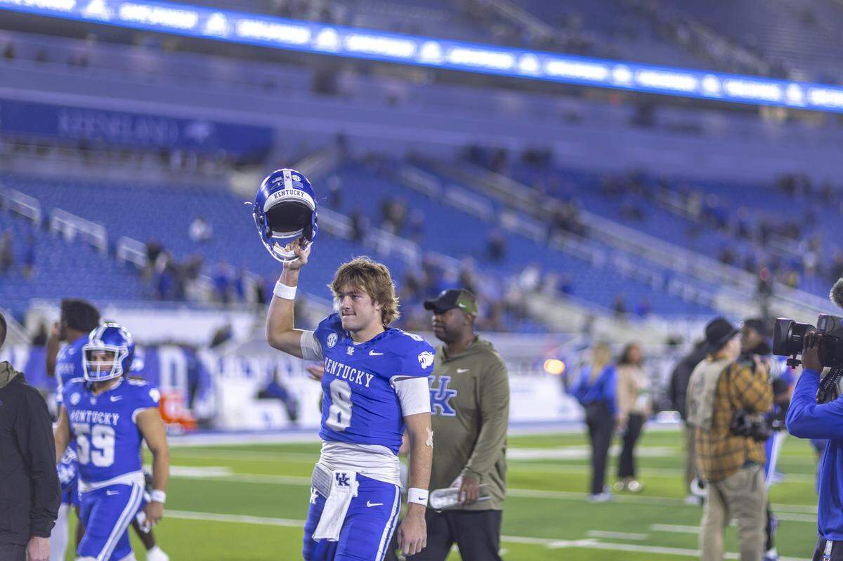 Now-former Kentucky quarterback Cutter Boley (8) walked off the C.M. Newton Field after leading UK to a 38-7 strafing of Florida on Nov. 8. Boley, the former Lexington Christian Academy star, is transferring to Arizona State. That makes Boley only the latest in a line of highly touted in-state QBs who have seen their UK careers end prematurely.
