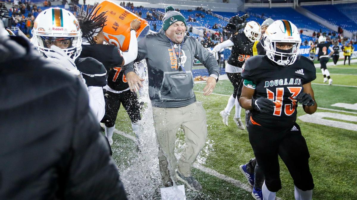 Your guide to the 2023 Lexington high school football season