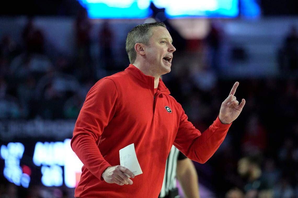 After exiting Florida, Mike White has Georgia off to a surprisingly strong start in his first season in Athens.