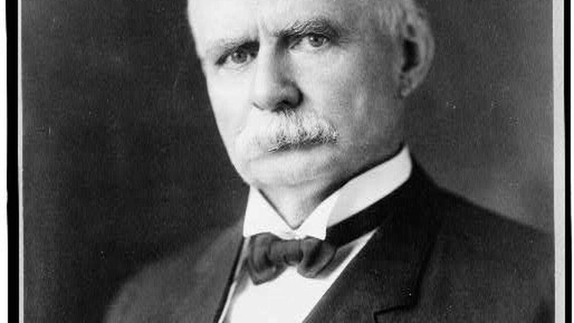 Adlai Ewing Stevenson I (October 23, 1835 Ð June 14, 1914) served as the 23rd Vice President of the United States. Stevenson was born on the family farm in Christian County, Kentucky. Stevenson attended Illinois Wesleyan University at Bloomington and ultimately graduated from Centre College, in Danville, Kentucky; at the latter he was a part of Phi Delta Theta.