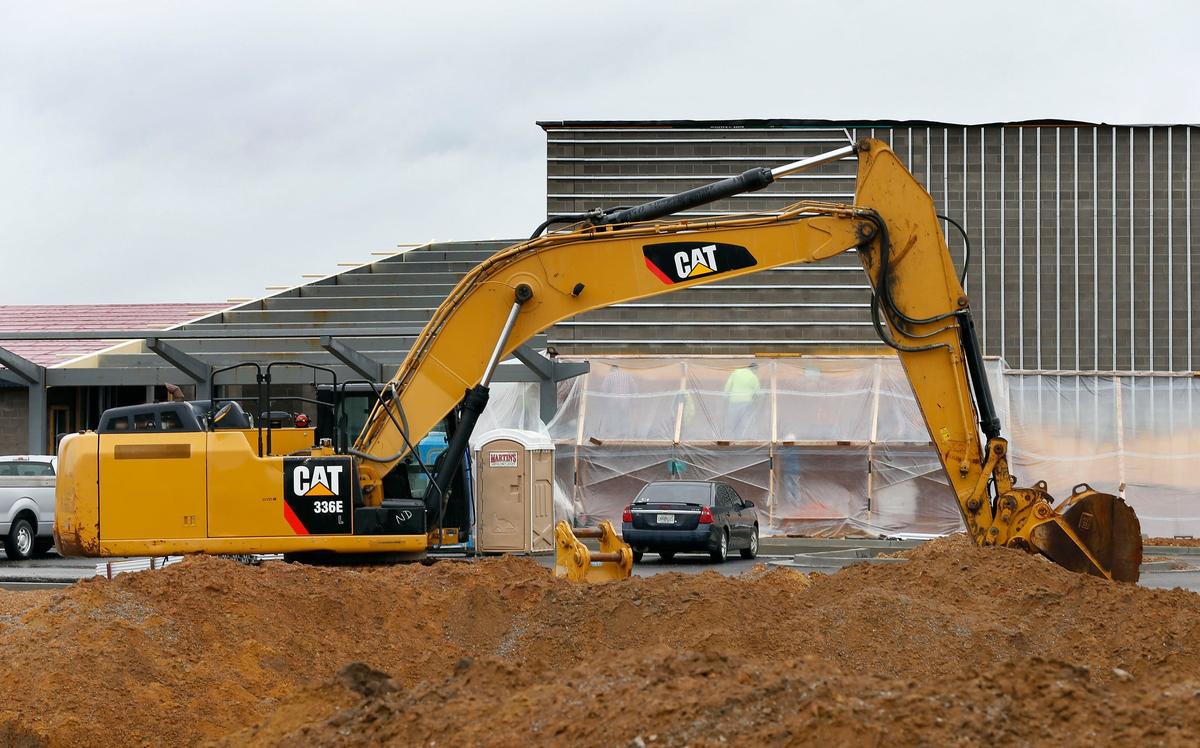Construction continued Tuesday morning on the new elementary school being built on Athens Boonesboro Road between Jacobson Park and I-75. The school, which will be Lexington’s 37th elementary school and also it’s largest, is set to open in the fall of 2019. Fayette County Public Schools officials are asking the community for suggestions as it considers names for the new school.